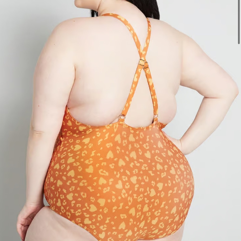 ModCloth peggy heart print vneck one piece swimsuit size xL  beach vocation - Picture 7 of 7